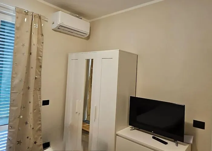 Il Porto Dei Sogni 펜션 비아레지오